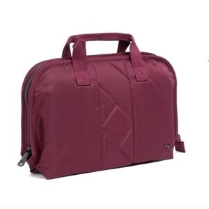 LUG Flash SE Cosmetic Case (NEW ITEM). Raspberry NWT